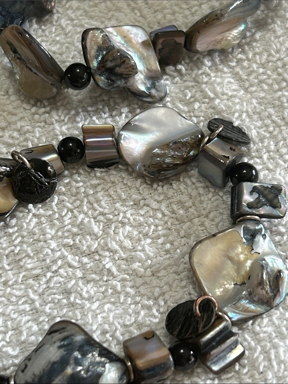 Mother of pearl Shell Bead Stretch Bracelet - Women Jewelry